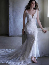 Load image into Gallery viewer, Maggie Sottero #Delilah
