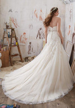 Load image into Gallery viewer, MoriLee #3215 Mila
