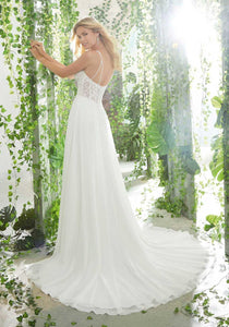MoriLee #6907 Piper