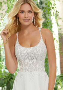 MoriLee #6907 Piper