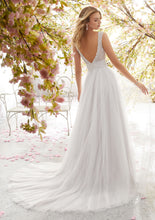 Load image into Gallery viewer, Mori Lee #6891 Lola
