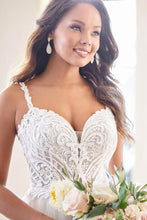 Load image into Gallery viewer, Stella York #7203

