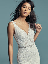 Load image into Gallery viewer, Maggie Sottero #Caroline
