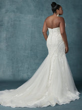 Load image into Gallery viewer, Maggie Sottero #Quincy
